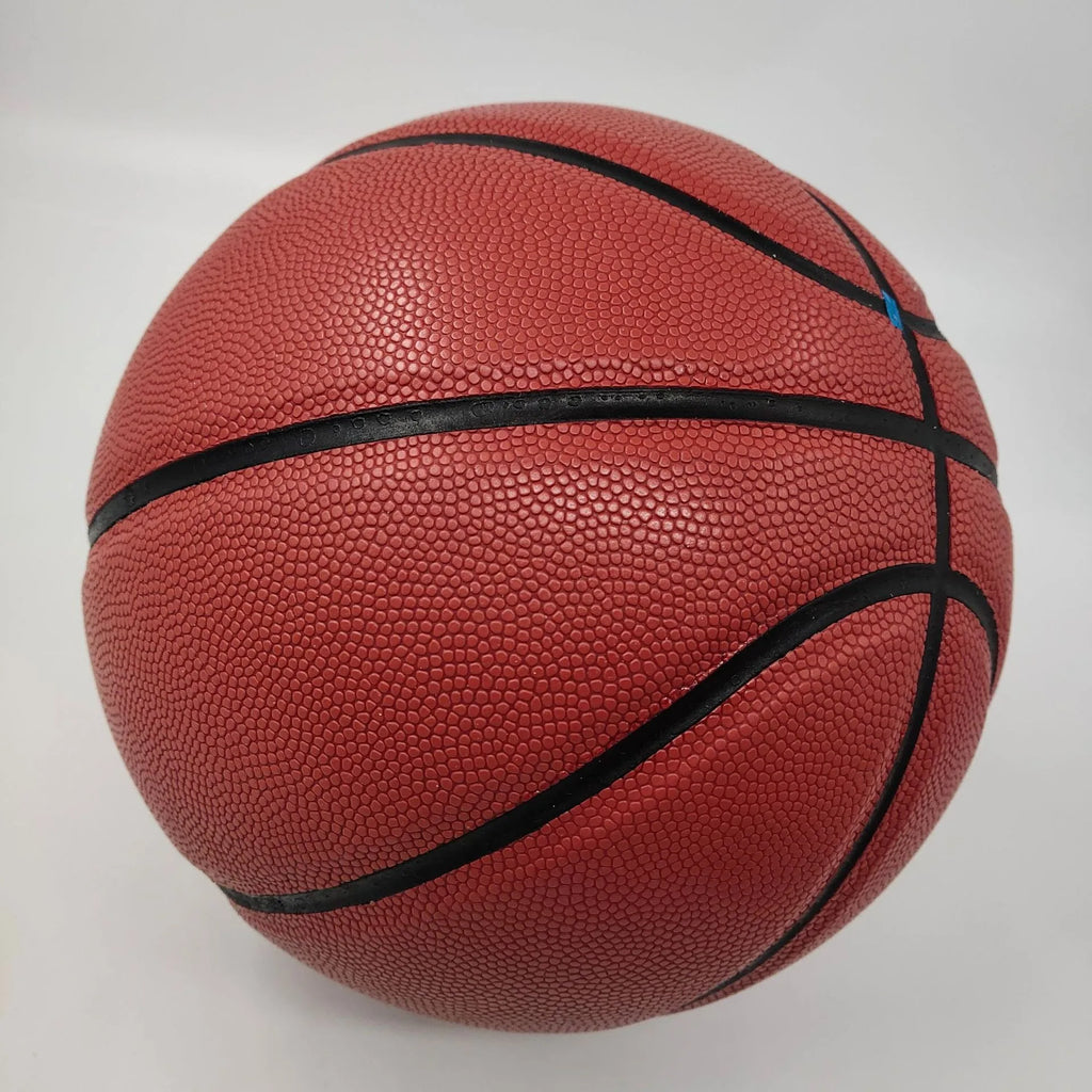 Custom OEM Size 7 White PU Leather Basketball with Personalized Logo Breathable Cover for Basketball Playing Natural Rubber Bladder
